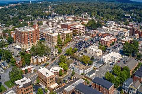 Overcoming the Unique Challenges Faced by Minority Female Entrepreneurs in Gainesville, VA