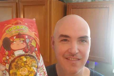 BOIL LESS and EAT 2 WAYS? Chiramen Mala Crawfish Mix Review Unboxing Taste Test